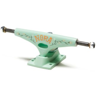 Krux K5 Nora by Lori D Trucks